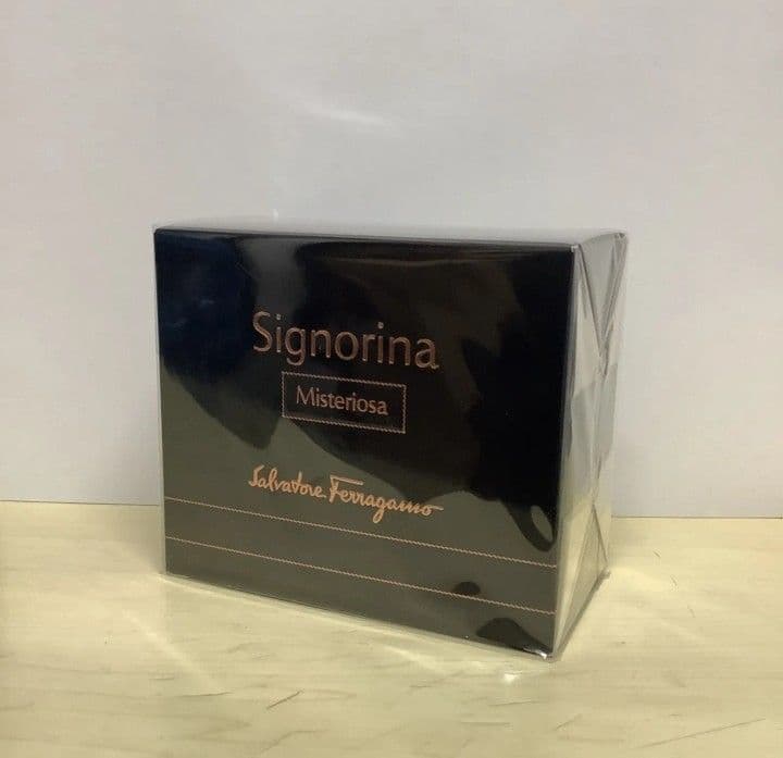 新品未使用フェラガモ シニョリーナミステリオーサ オーデパルファム　100ml